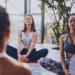 Adapter cours yoga élèves