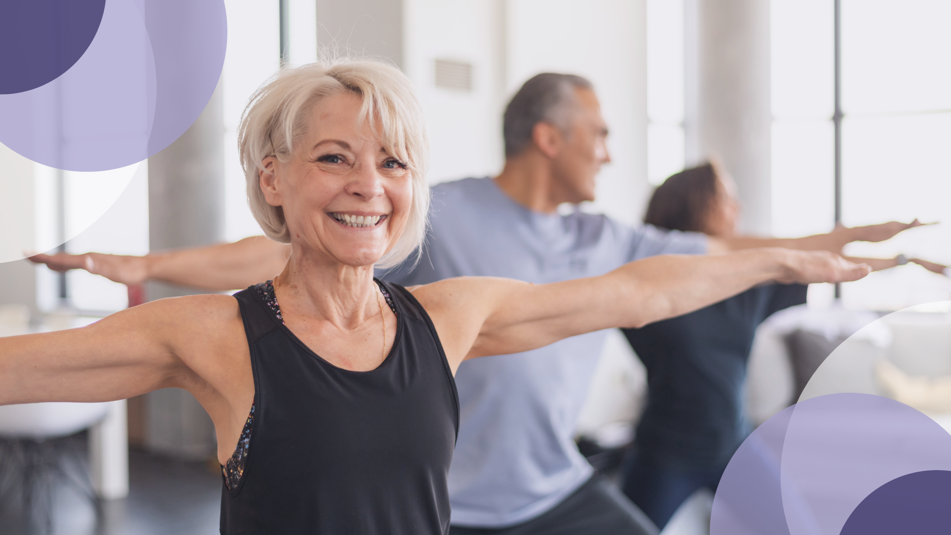 Yoga Seniors : adaptations et avantages