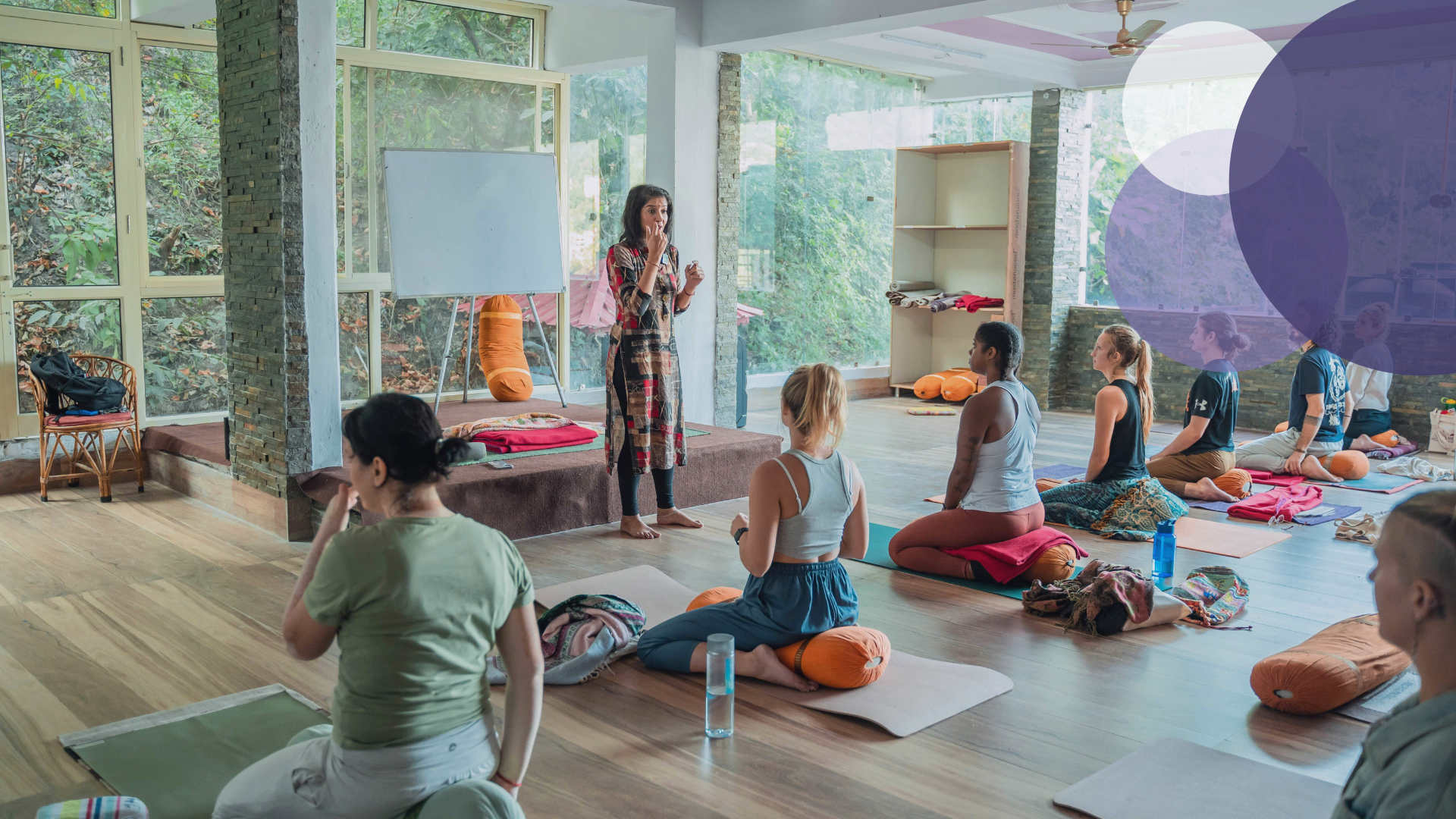 Assurance professionnelle : pourquoi chaque prof de yoga doit être couvert